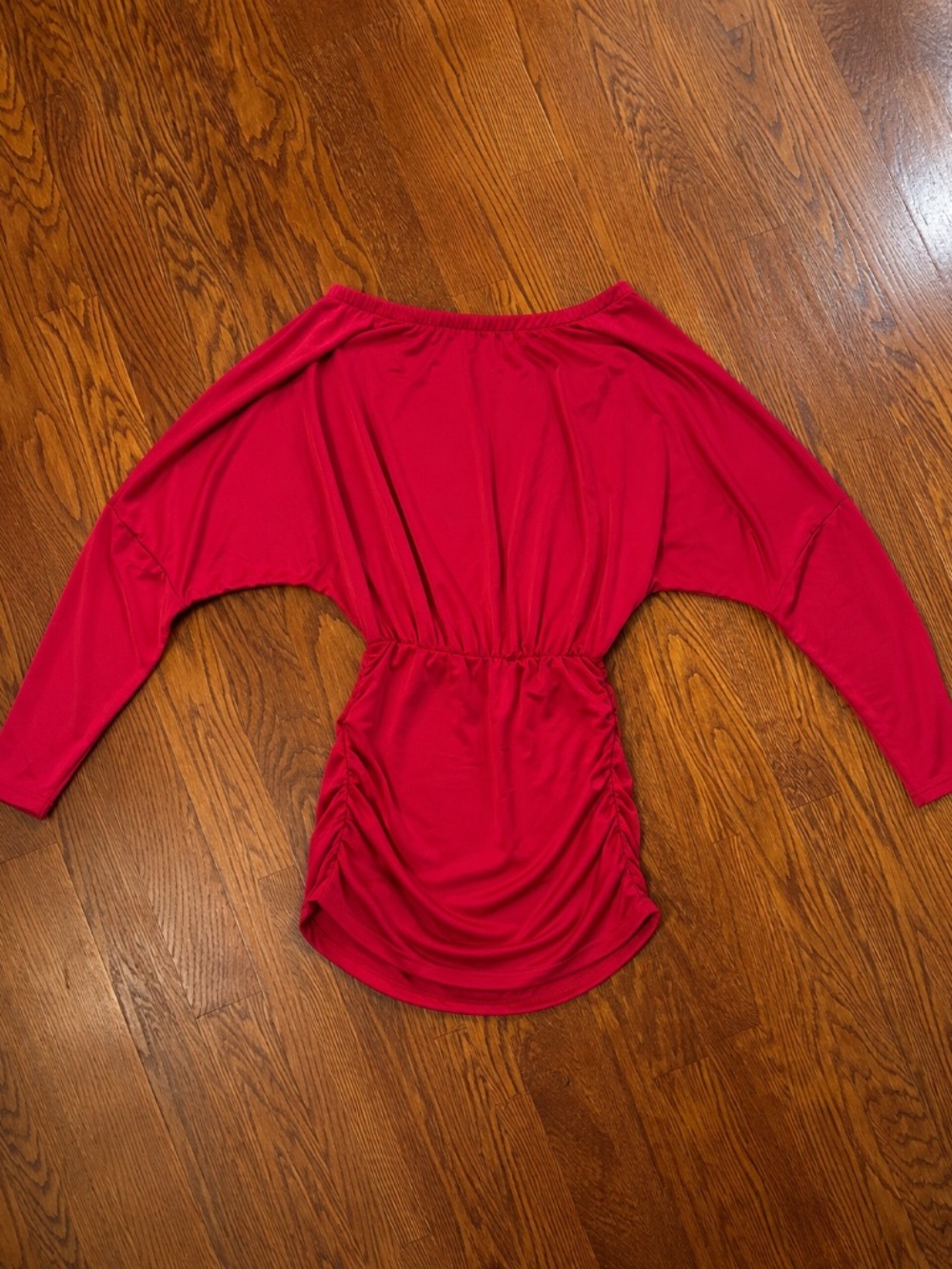 Red Dress - Picture 2 of 3